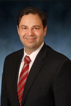 Josh_Harris headshot